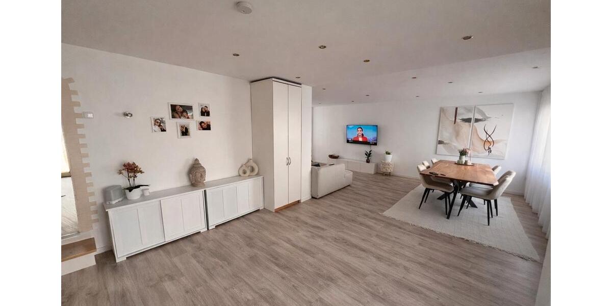 Reihenhaus Elsdorf - 5 Zimmer, 129 m&sup2;, 1.650&euro; | Angebot:26037342