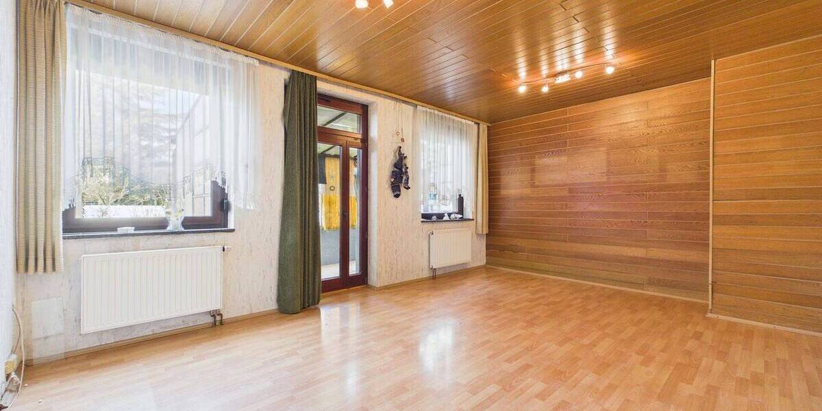 Reihenmittelhaus Düren Distelrath - 5 Zimmer, 130 m&sup2;, 197.000&euro; | Angebot:26417283