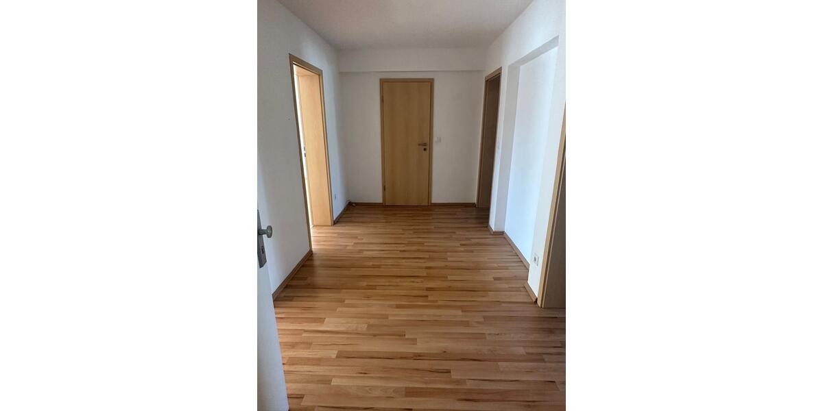 Etagenwohnung Erkelenz - 3.5 Zimmer, 83 m&sup2;, 1.150&euro; | Angebot:26518394