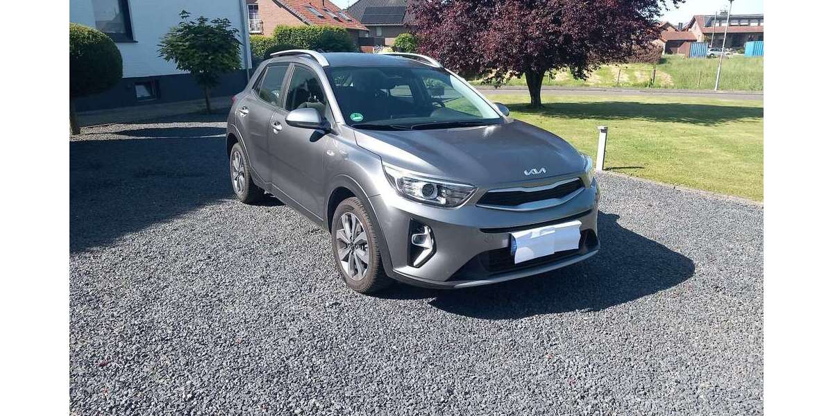 Kia Stonic 16.100 km 17.500 &euro; Gangelt 52538