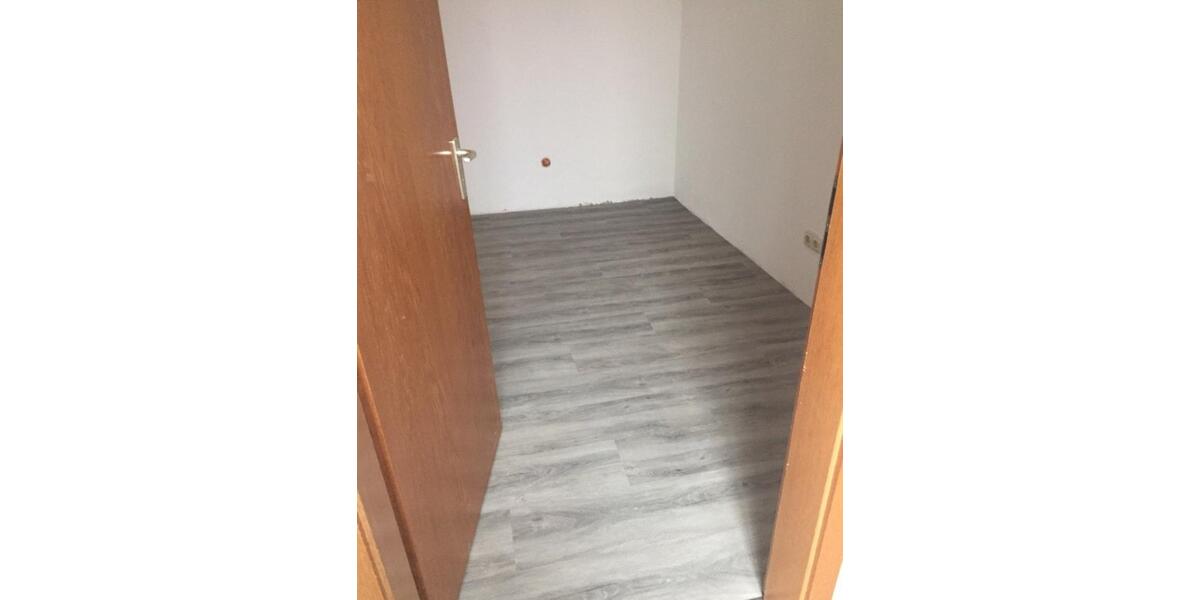 Erdgeschoßwohnung Alsdorf - 4 Zimmer, 86 m&sup2;, 700&euro; | Angebot:25723638