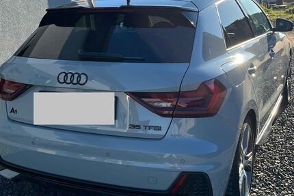 Audi A1 90.000 km 25.000 &euro; Gangelt 52538
