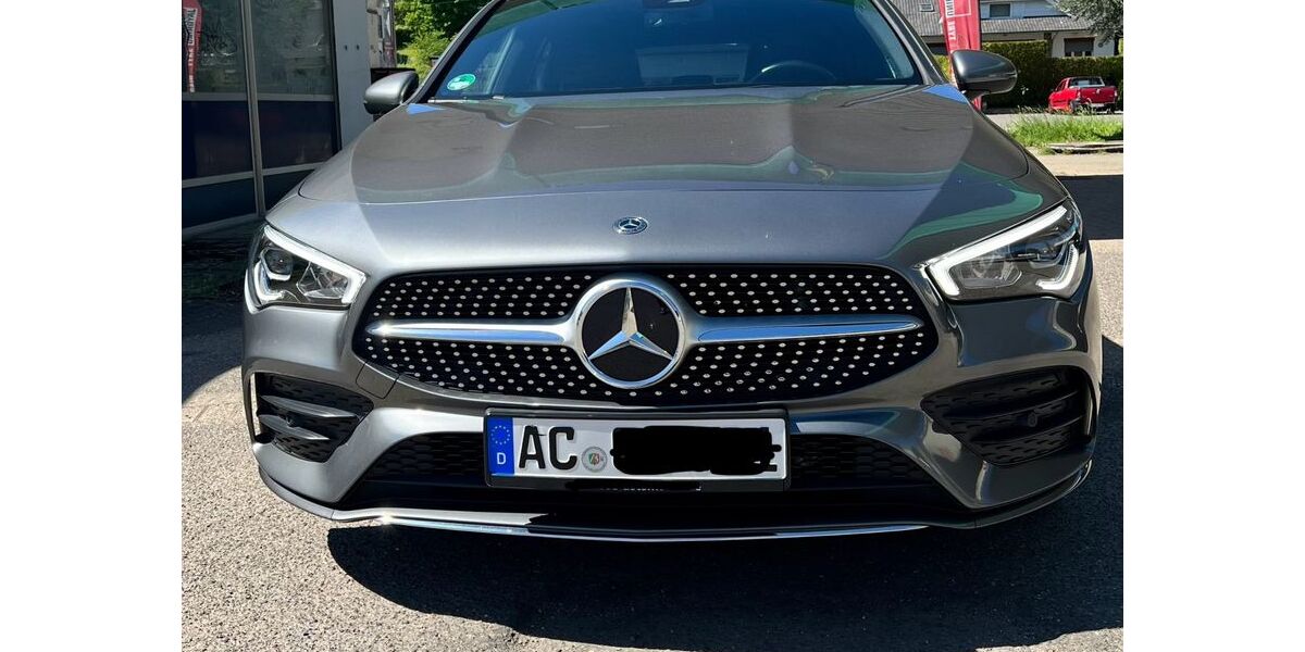 Mercedes-Benz CLA 180 Shooting Brake 66.000 km 22.500 &euro; Aachen 52062