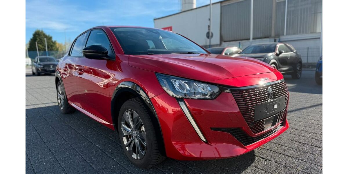 Peugeot 208 13.300 km 18.900 &euro; Alsdorf-Hoengen (bei Aachen) 52477