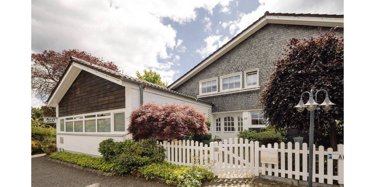 Einfamilienhaus Roetgen - 1 Zimmer, 328 m&sup2;, 890.000&euro; | Angebot:26862991