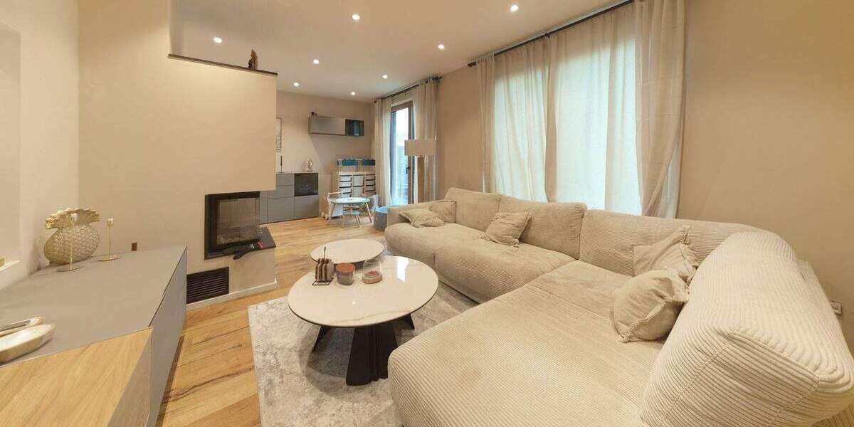 Doppelhaushälfte Bedburg Kaster - 5 Zimmer, 167 m&sup2;, 649.000&euro; | Angebot:25837449