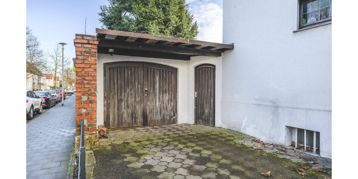 Mehrfamilienhaus, Wohnhaus Eschweiler Ost - 5 Zimmer, 139 m&sup2;, 210.000&euro; | Angebot:26176707