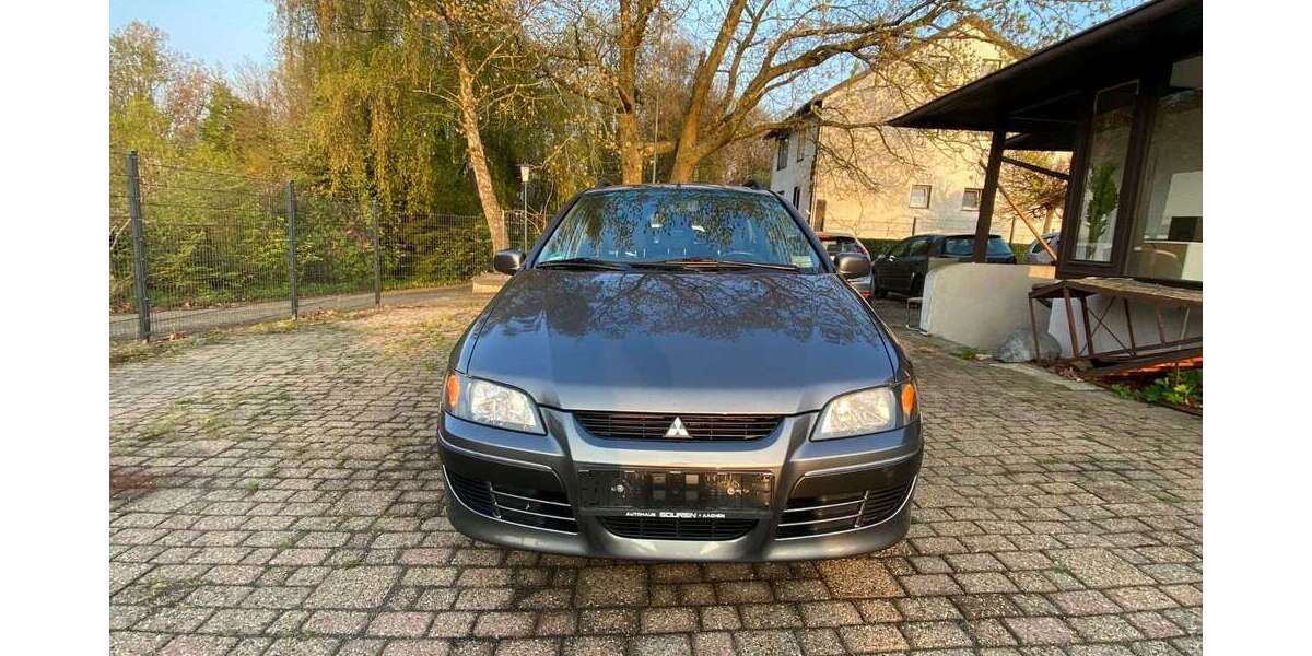 Mitsubishi Space Star 81.450 km 2.999 &euro; Stolberg 52222