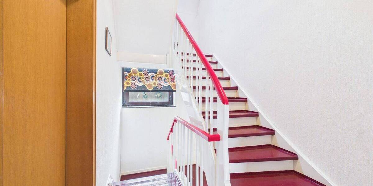 Reihenmittelhaus Düren Distelrath - 5 Zimmer, 130 m&sup2;, 197.000&euro; | Angebot:26417283
