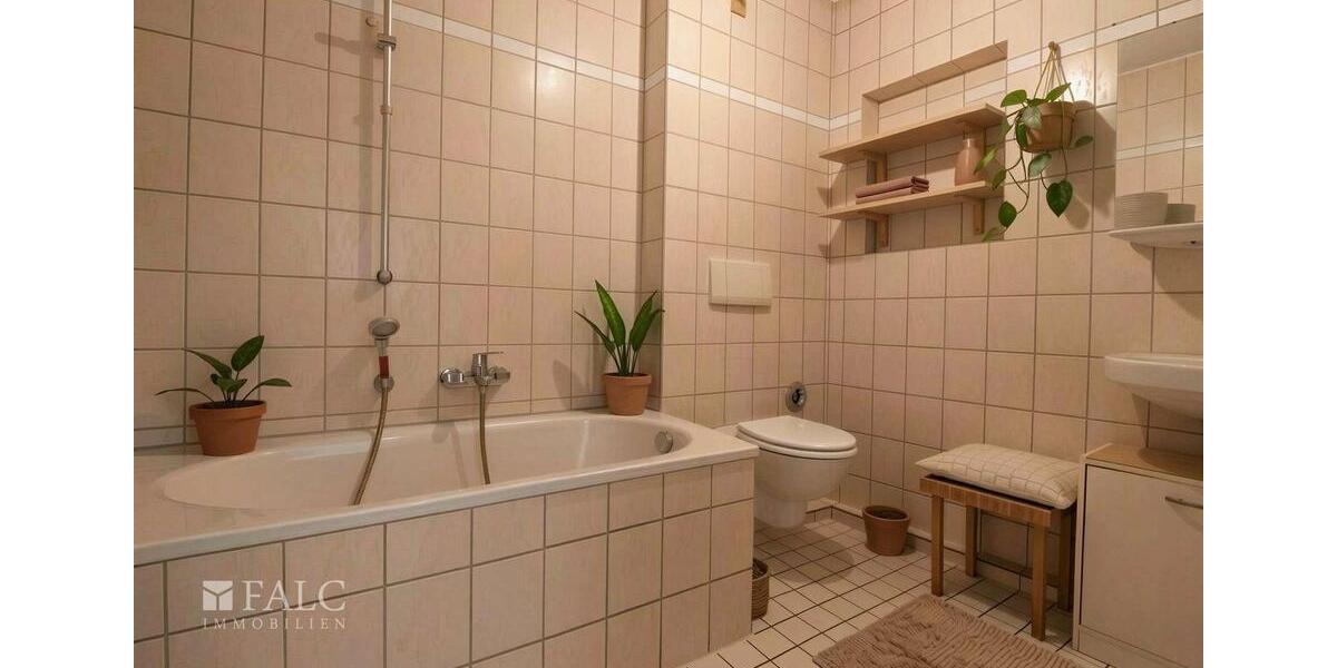 Etagenwohnung Stolberg (Rheinland) - 2 Zimmer, 65 m&sup2;, 520&euro; | Angebot:25720438