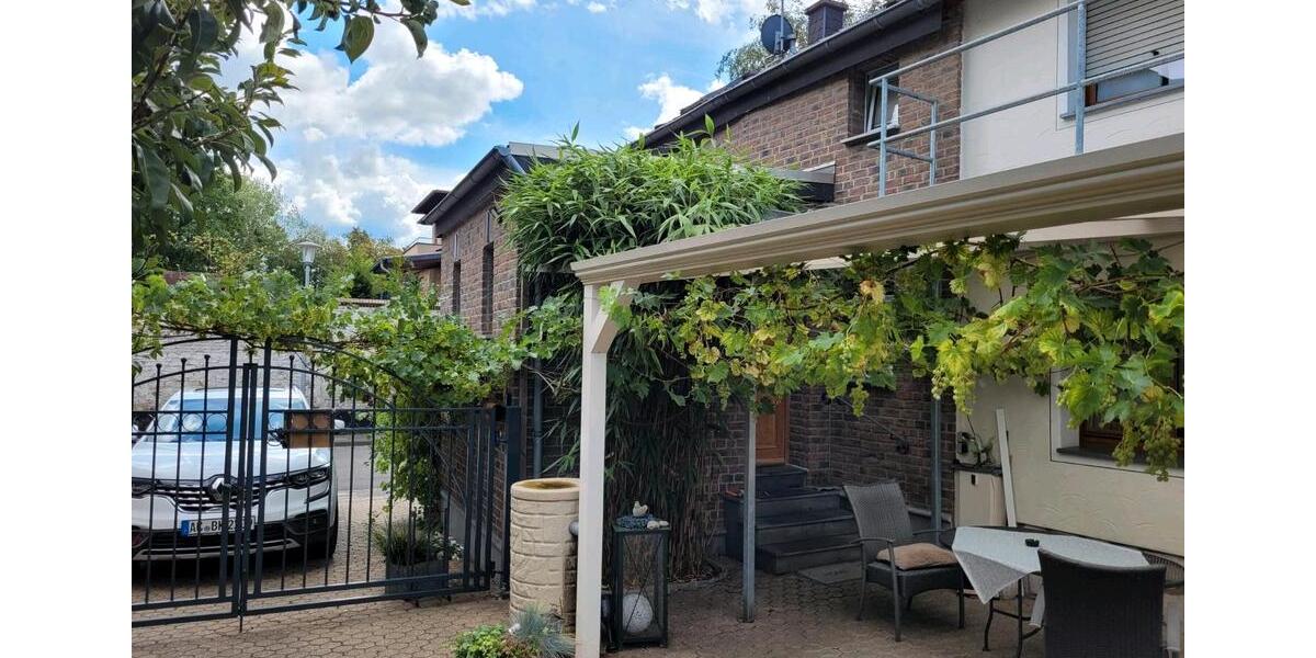 Mehrfamilienhaus, Wohnhaus Eschweiler - 7 Zimmer, 150 m&sup2;, 345.000&euro; | Angebot:27273332