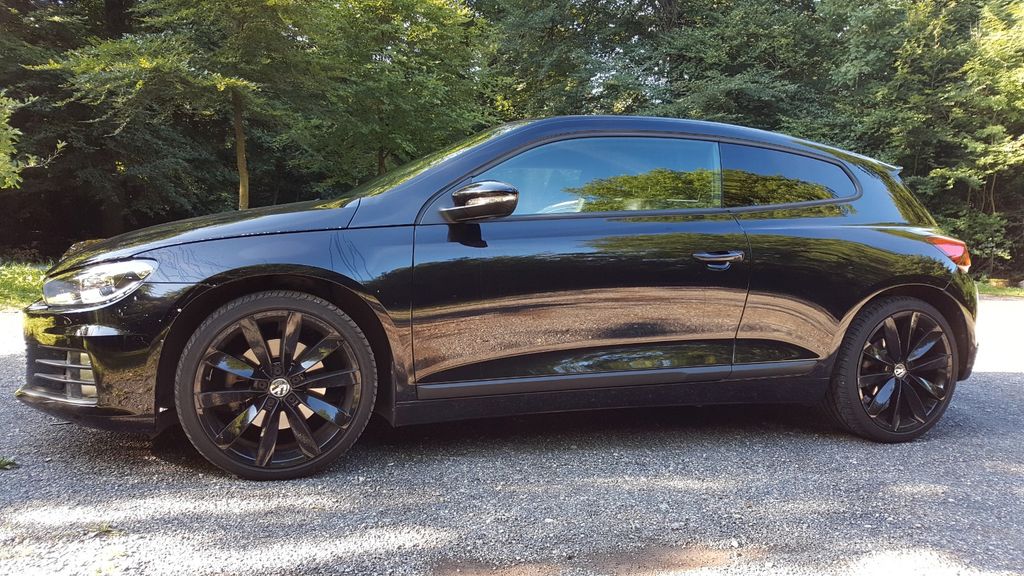 VW Scirocco 83.155 km 17.900 &euro; Düren 52355