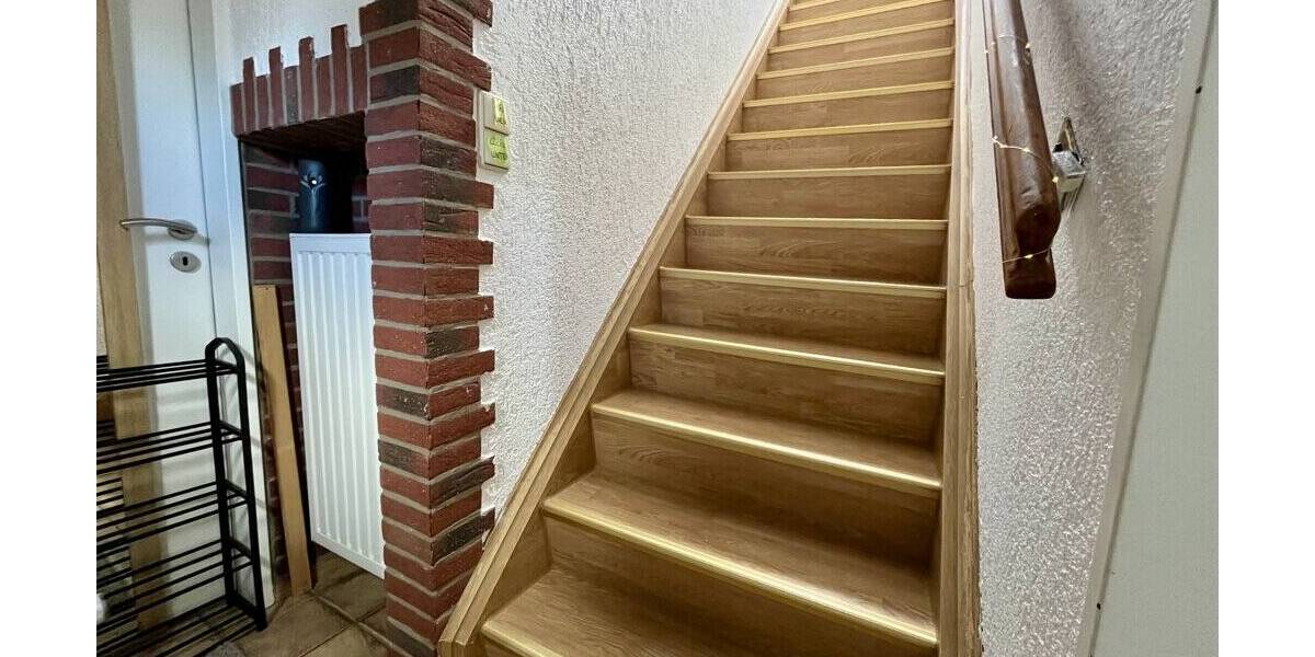 Reihenmittelhaus Stolberg (Rhld.) Münsterbusch - 5 Zimmer, 136 m&sup2;, 268.000&euro; | Angebot:26192162