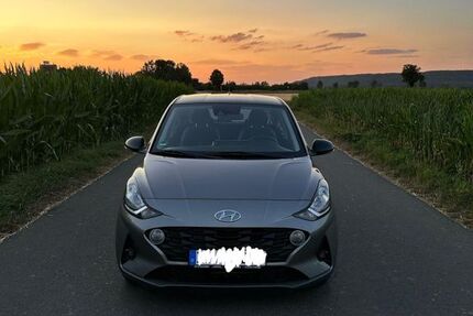 Hyundai i10 28.921 km 14.300 &euro; Niederzier 52382