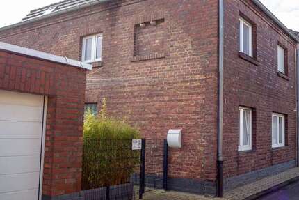 Haus Bedburg - 6 Zimmer, 132 m&sup2;, 398.000&euro; | Angebot:26120185