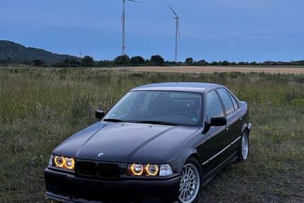 BMW 320 119.000 km 13.500 &euro; titz 52445