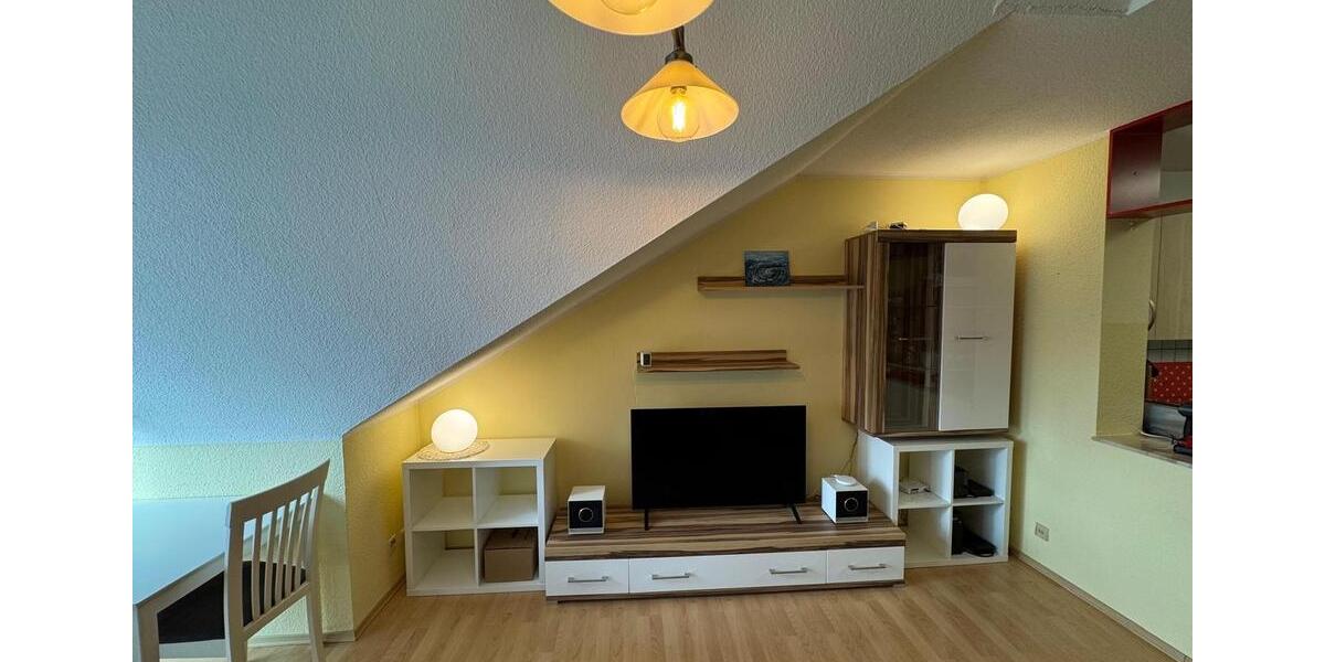 Dachgeschoßwohnung Alsdorf - 2 Zimmer, 46 m&sup2;, 420&euro; | Angebot:26602671