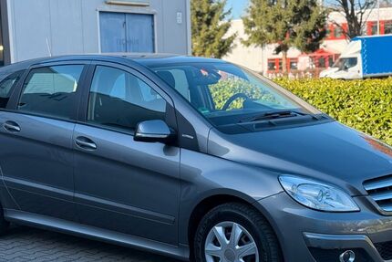 Mercedes-Benz B 170 154.655 km 4.990 &euro; Alsdorf 52477