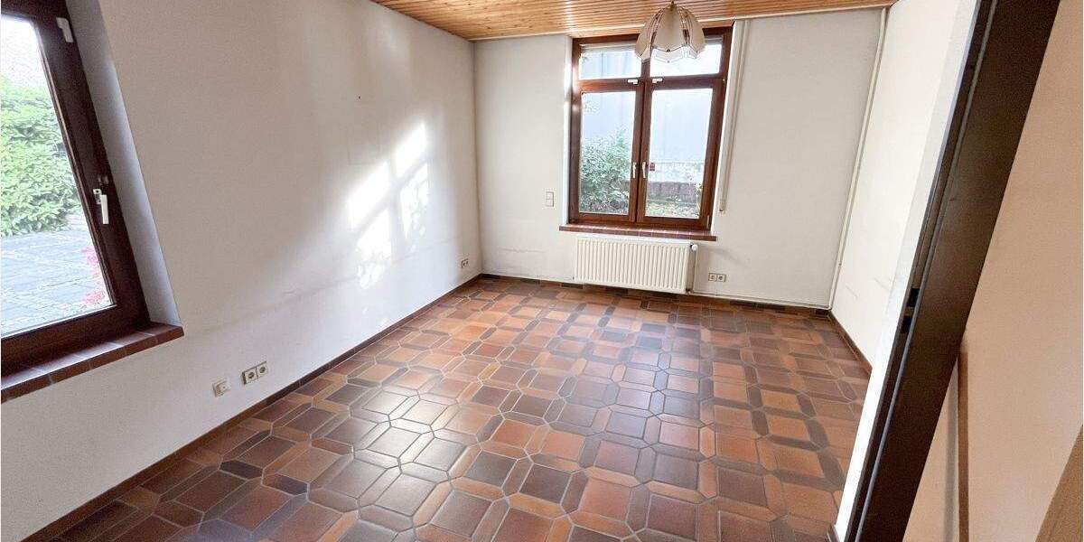 Bungalow Aachen Aachen-Mitte - 6 Zimmer, 155 m&sup2;, 1.175.000&euro; | Angebot:25773305