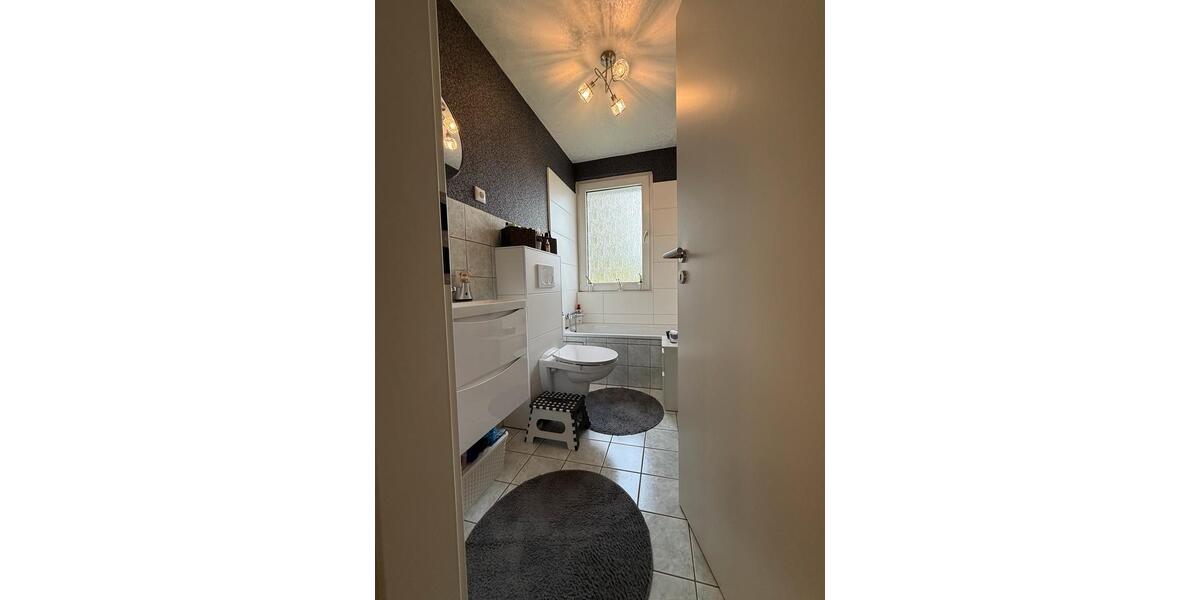 Etagenwohnung Herzogenrath - 3 Zimmer, 55 m&sup2;, 600&euro; | Angebot:25720008