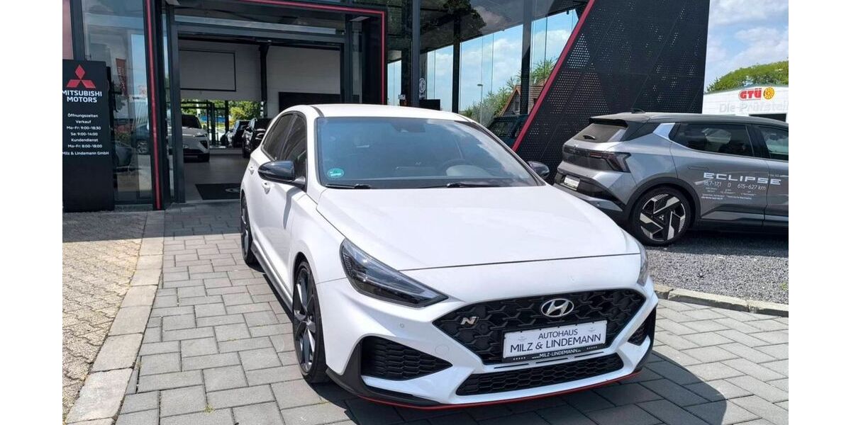 Hyundai i30 72.500 km 24.465 &euro; Übach Palenberg 52531