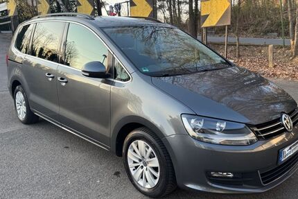 VW Sharan 64.000 km 14.990 &euro; Aachen 52074