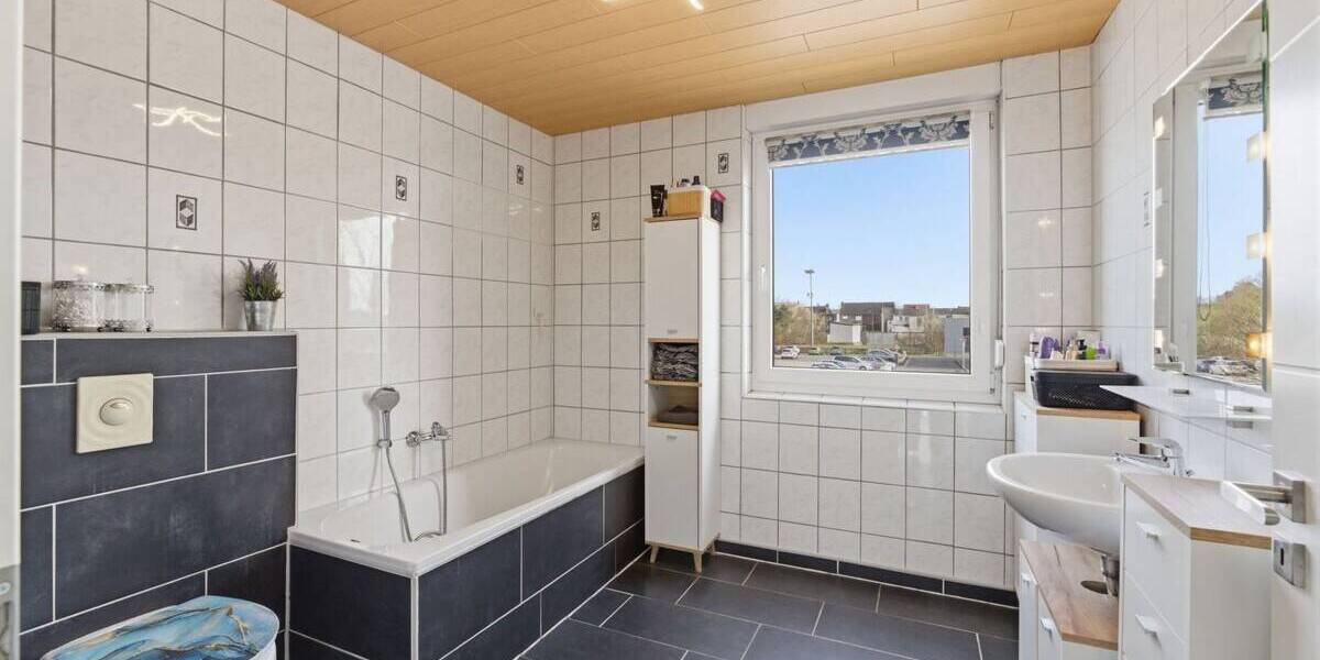 Reihenendhaus Alsdorf - 4 Zimmer, 128 m&sup2;, 379.000&euro; | Angebot:26155439