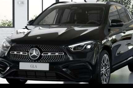Mercedes-Benz GLA 180 9.900 km 41.990 &euro; Aachen 52068