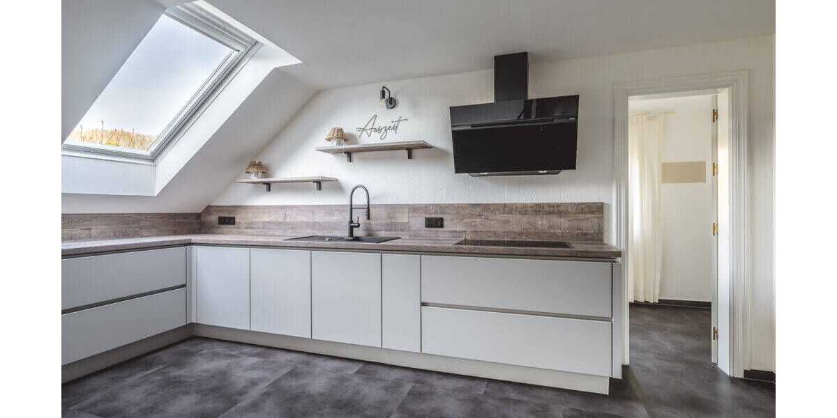 Einfamilienhaus Aachen Aachen-Mitte - 8 Zimmer, 255 m&sup2;, 739.000&euro; | Angebot:26176734