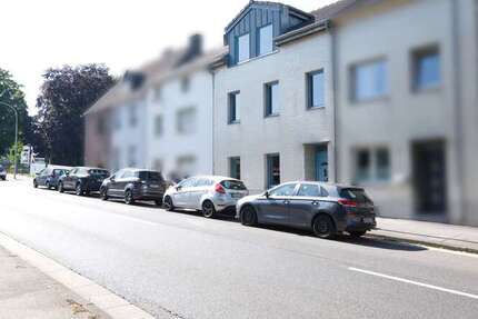 Haus Eschweiler - 7 Zimmer, 178 m&sup2;, 329.000&euro; | Angebot:26952807