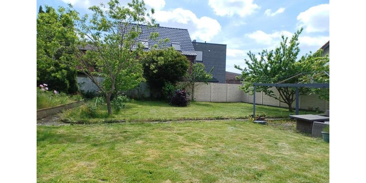 Einfamilienhaus Hückelhoven - 9 Zimmer, 220 m&sup2;, 389.000&euro; | Angebot:26727951