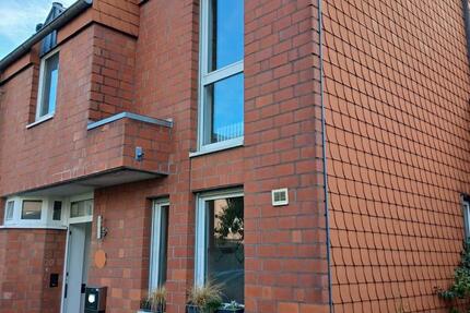 Haus Herzogenrath - 5 Zimmer, 140 m&sup2;, 429.000&euro; | Angebot:26625640