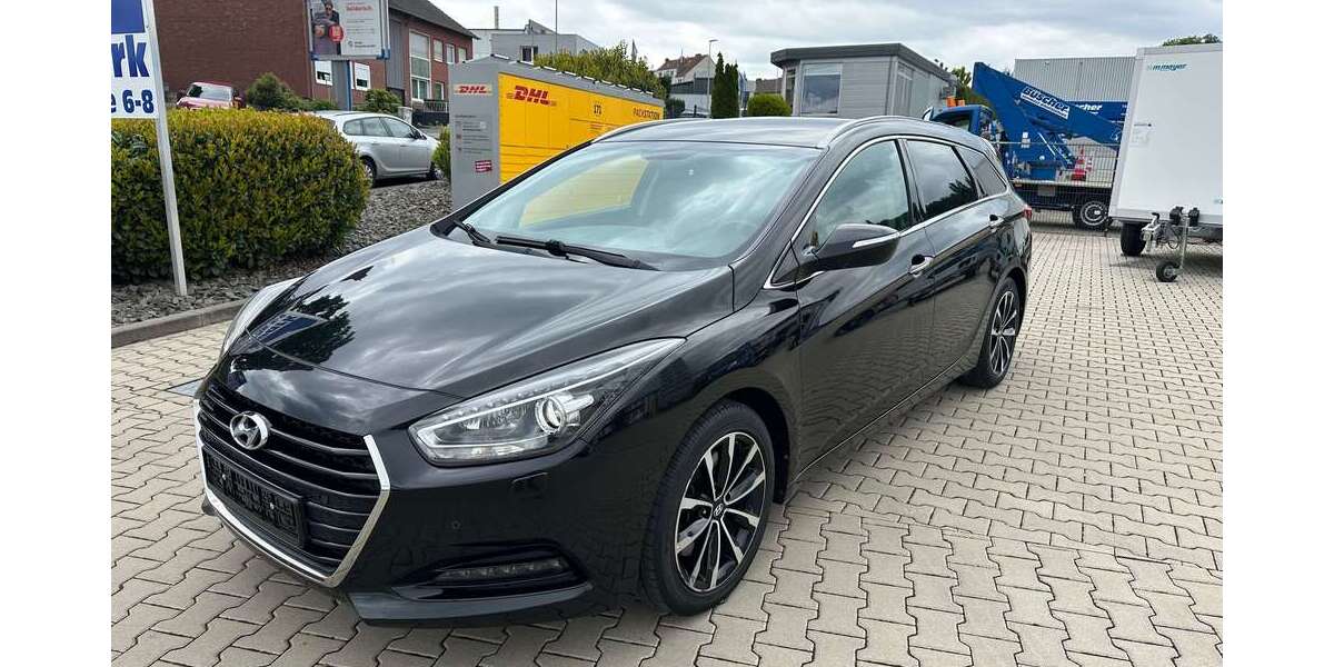 Hyundai i40 160.488 km 8.690 &euro; Stolberg 52222