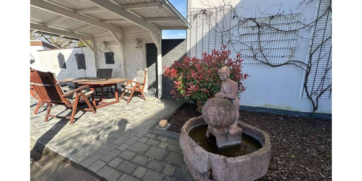 Einfamilienhaus Düren Gürzenich - 7 Zimmer, 178 m&sup2;, 355.000&euro; | Angebot:26190016