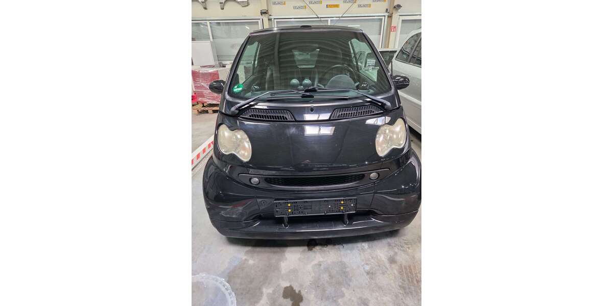 Smart forTwo 126.000 km 5.500 &euro; Nideggen 52385