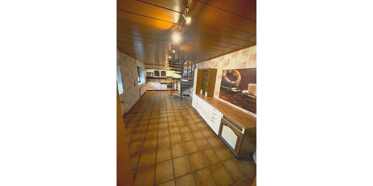 Mehrfamilienhaus, Wohnhaus Erkelenz - 8 Zimmer, 199 m&sup2;, 328.000&euro; | Angebot:25695072