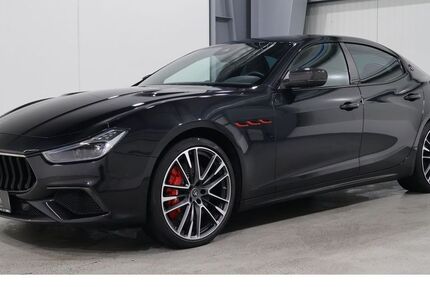 Maserati Ghibli 76.500 km 72.980 &euro; Aachen 52078