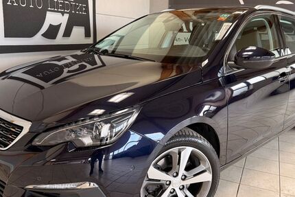 Peugeot 308 89.000 km 12.999 &euro; Jülich 52428
