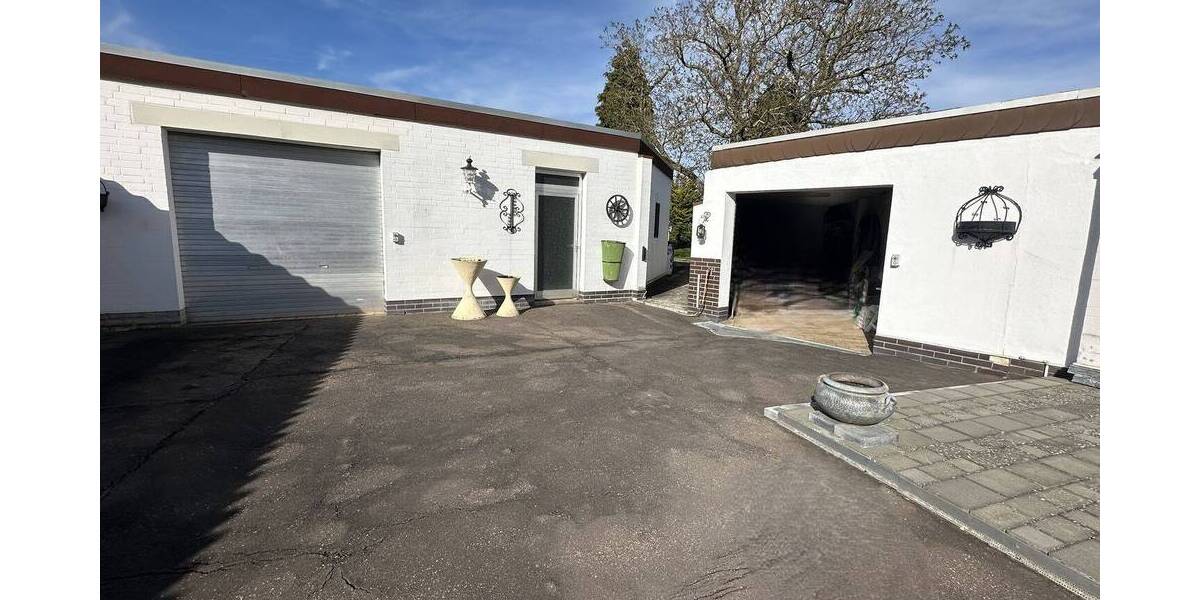 Einfamilienhaus Düren Gürzenich - 7 Zimmer, 178 m&sup2;, 355.000&euro; | Angebot:26190016