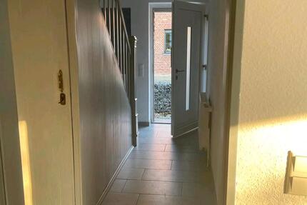 Haus Geilenkirchen - 3 Zimmer, 96 m&sup2;, 1.350&euro; | Angebot:25940536