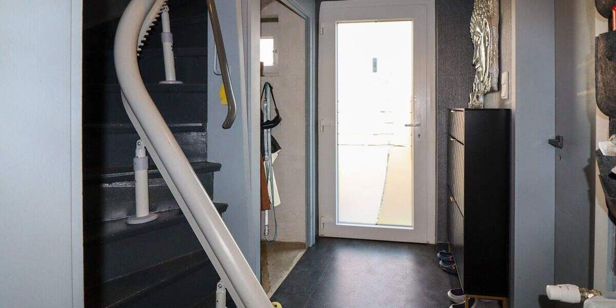 Reihenmittelhaus Hückelhoven Ratheim - 3 Zimmer, 89 m&sup2;, 275.000&euro; | Angebot:25687373