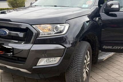 Ford Ranger 148.000 km 18.900 &euro; Monschau 52156