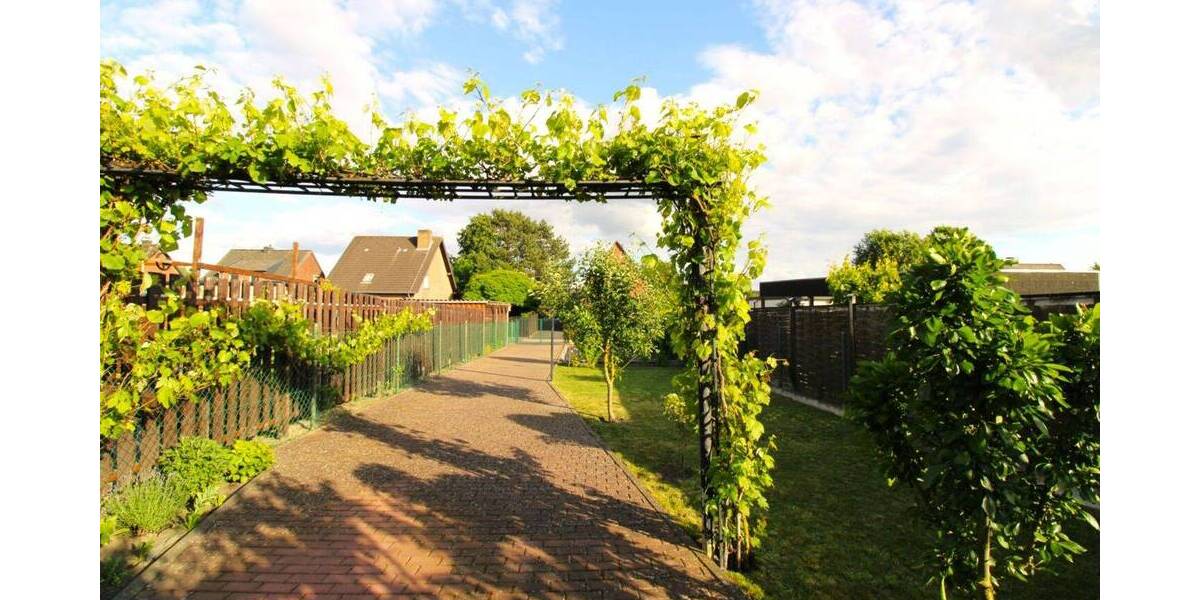 Reihenmittelhaus Heinsberg Oberbruch - 6 Zimmer, 172 m&sup2;, 280.000&euro; | Angebot:26037303