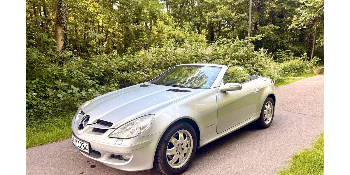 Mercedes-Benz SLK 200 111.895 km 9.499 &euro; Gangelt 52538