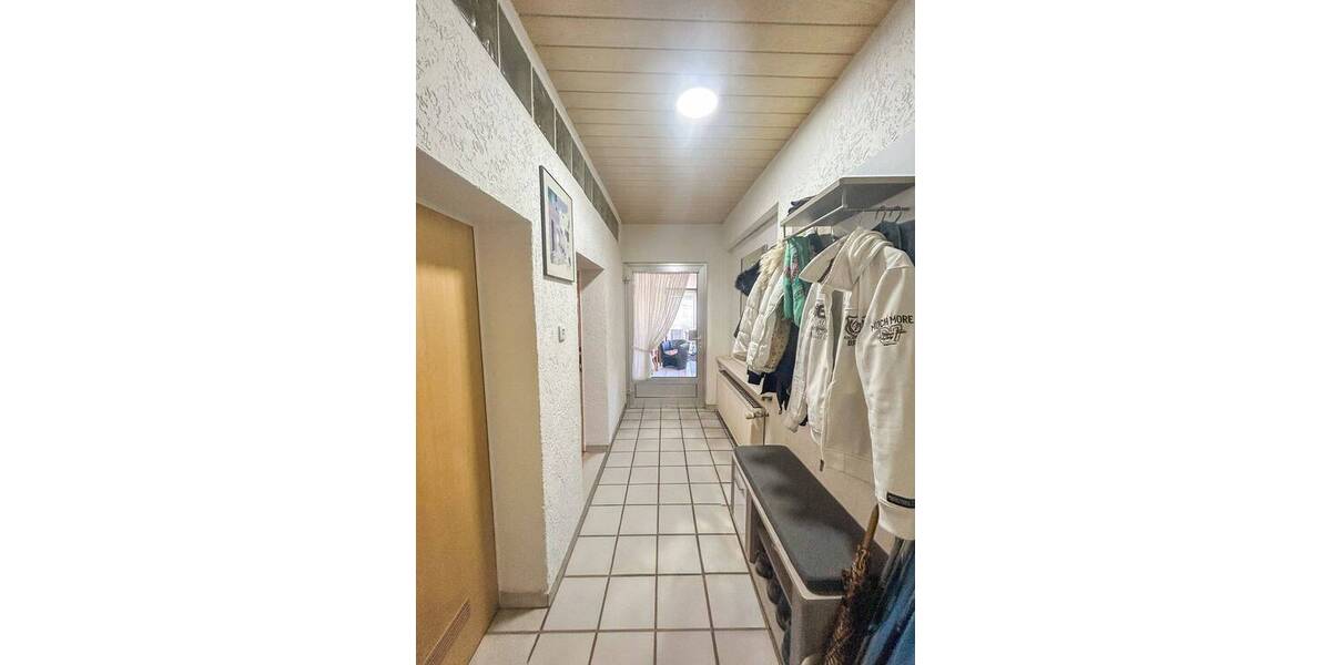 Mehrfamilienhaus, Wohnhaus Übach-Palenberg / Frelenberg Frelenberg - 5 Zimmer, 135 m&sup2;, 415.000&euro; | Angebot:26730984