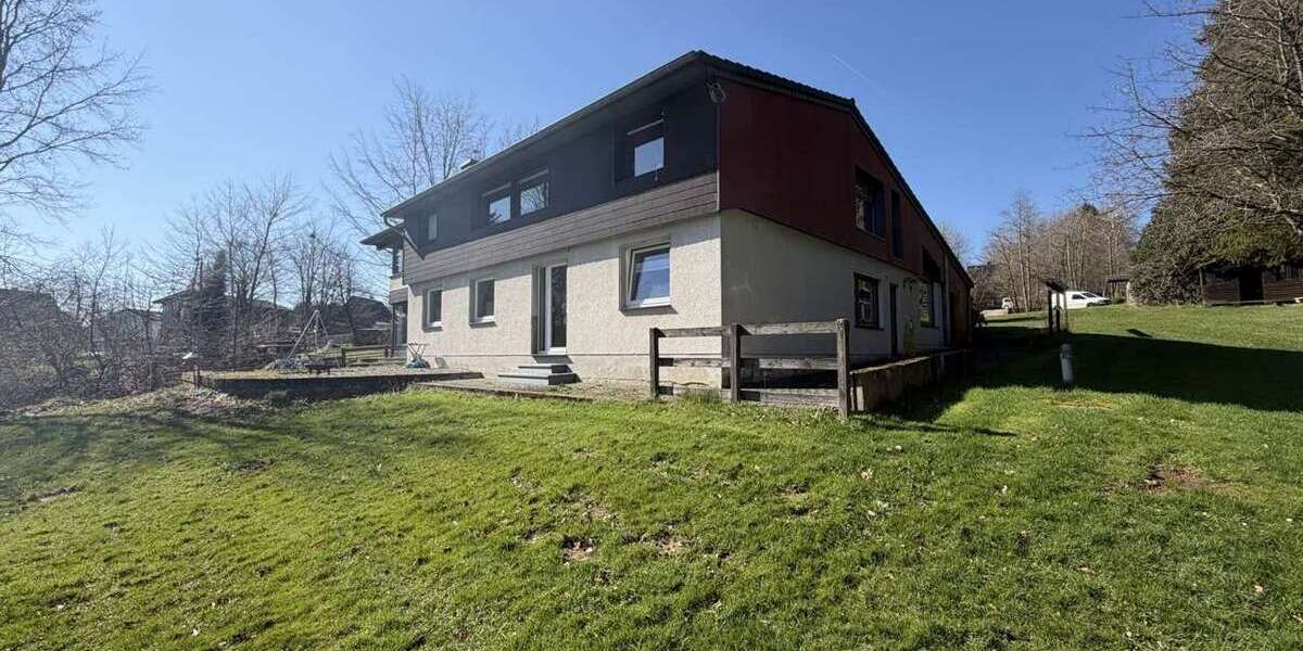 Einfamilienhaus Simmerath / Lammersdorf Lammersdorf - 9 Zimmer, 208 m&sup2;, 699.000&euro; | Angebot:26449197