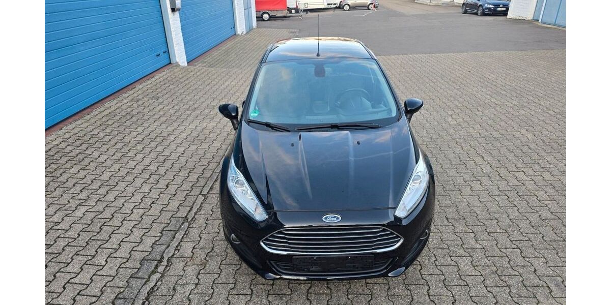 Ford Fiesta 140.000 km 5.300 &euro; Aachen 52068