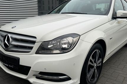 Mercedes-Benz C 220 163.700 km 12.500 &euro; Aachen 52078