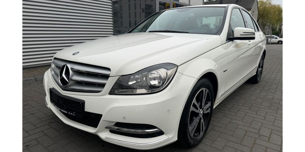 Mercedes-Benz C 220 163.700 km 12.500 &euro; Aachen 52078