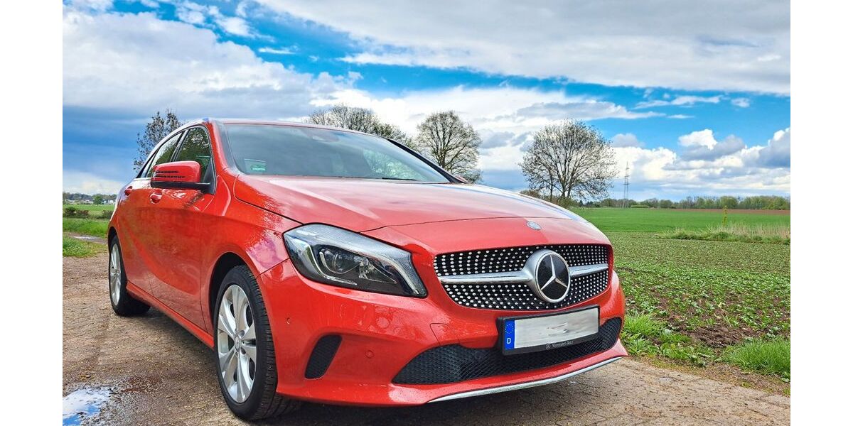 Mercedes-Benz A 180 113.000 km 11.900 &euro; Aachen 52072